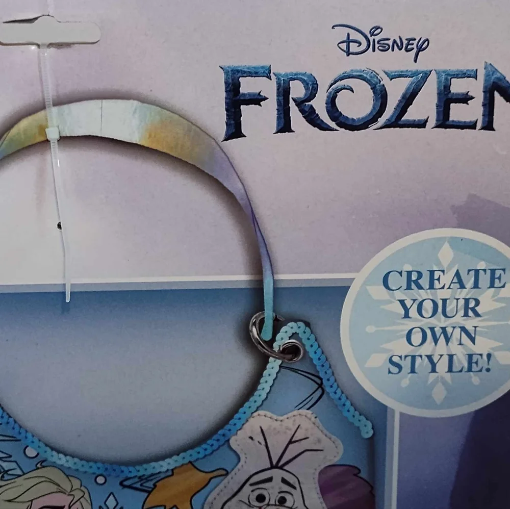 Disney's Frozen Color N' Style Activity Purse NWT